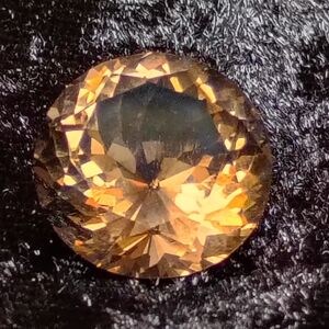 Multi Faceted Jeweler's Cut Smoked Citrine Topaz 15 mm Diameter 10 Carats